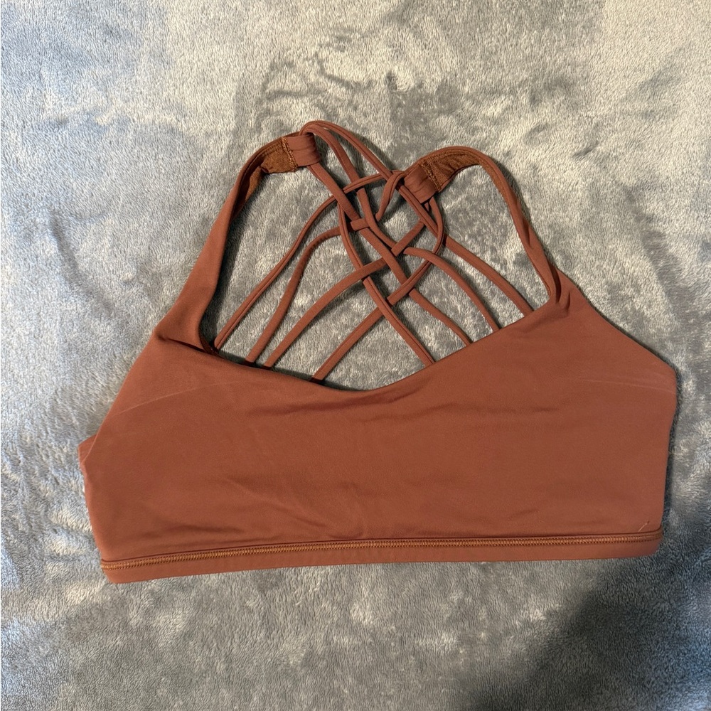 Lululemon free to be wild bra
